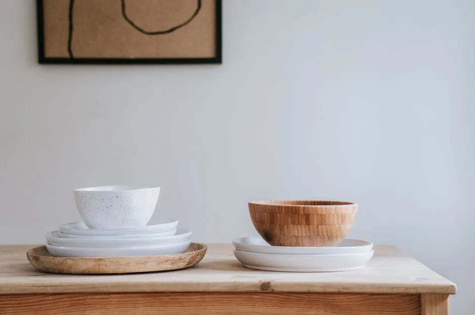 How to Build a Dinnerware Set That Fits Daily Life